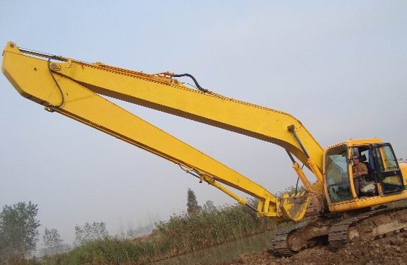 挖掘機(jī)加長(zhǎng)臂、加長(zhǎng)臂、挖掘機(jī)改裝加長(zhǎng)臂、挖掘機(jī)加長(zhǎng)臂廠家